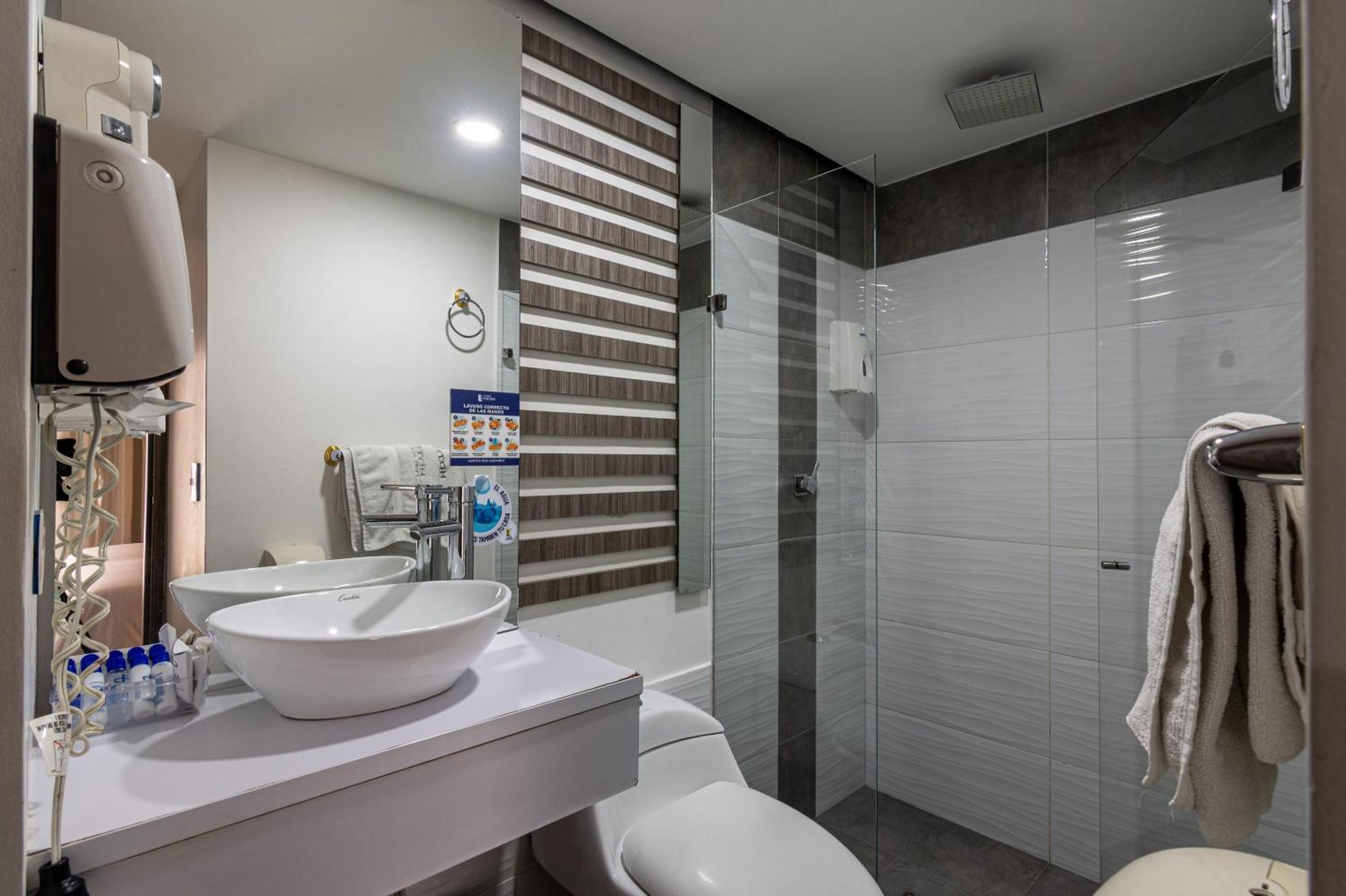 Hotel Torre Poblado Medellín Eksteriør billede